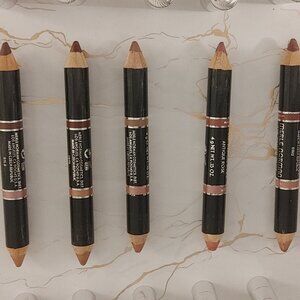 Merle Norman lip pencil